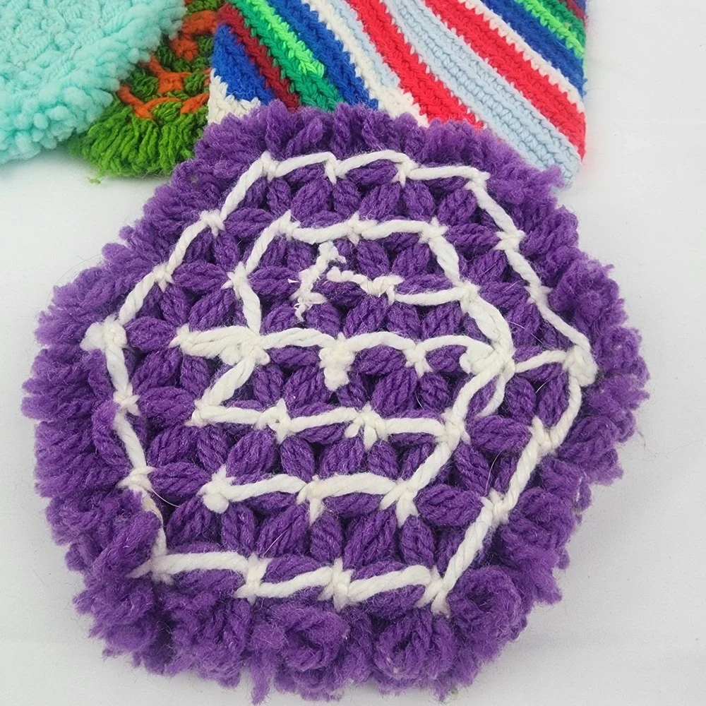 Vintage Handmade Crocheted Lot of 10 Hot Pads Pot Holders‎ 8 Coasters With Stand